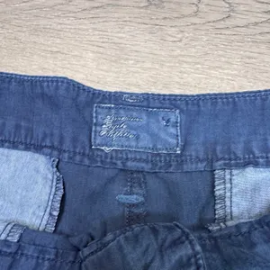 American Eagle Outfitters Navy‎ Blue Cotton Chino Shorts Cuffed Size 4 Y2K 2012 thumbnail 4