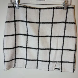 Altar'd State Mini Skirt Size Medium Plaid Checkered White‎ Black Career thumbnail 1
