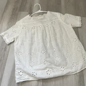 Eyelet Button Up Top short sleeve crop womens White medium boho euro cottagecore thumbnail 4
