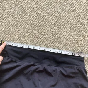 LULULEMON Circuit Breaker Skirt 15” Size 6 Tall Long Black Pleat Discontinued thumbnail 5