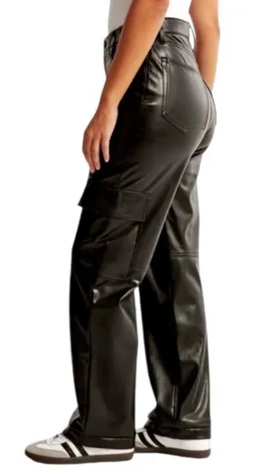 NWOT Abercrombie Curve Love 90's Relaxed Vegan Leather Cargo Pant thumbnail 2