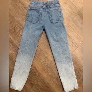 GAP Women's Light Blue Ombré Straight Leg Jeans thumbnail 5