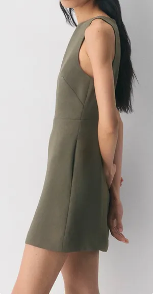Aritzia Bond Dress - Crepette™ thumbnail 3