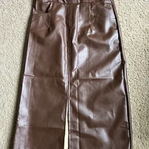 PU Leather Skirts for Women High‎ Waist Fall Straight Elegant Split Midi Skirts thumbnail 3