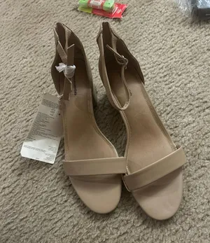 Amazon essentials shoes high heel 12.5 w woman tan thumbnail 1