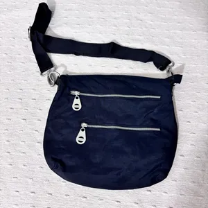 Baggallini crossbody shoulder black bag zipper purse thumbnail 3