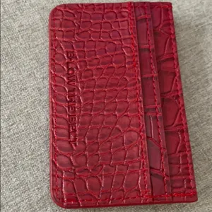Red card case thumbnail 3