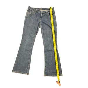 Old Navy The Flirt Bootcut Jeans Size 6 Short thumbnail 5