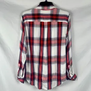 Levi’s Boyfriend Fit Plaid Button Down Blouse Medium thumbnail 2