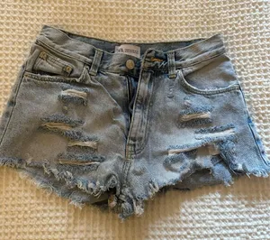 ZARA Distressed Denim Shorts Cut-Off thumbnail 1