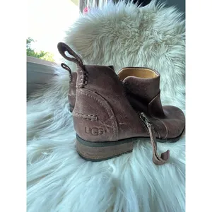 UGG Brown Leather Ankle Boots thumbnail 8