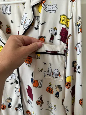 Beauty Sleep Social x Peanuts Halloween Pajama Set Plus Size XXL thumbnail 4