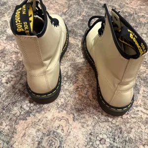 Dr. Martens 1460 Parchment Beige Smooth Leather 8-Eye Combat Boots 30552 thumbnail 8