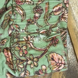 Viscose Oneill Fran Green Floral Print Drawstring Waist 4 Pocket Shorts Womens L thumbnail 12