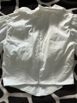 NWOT House of CB Augusta White Pin Tuck Top thumbnail 9