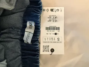 Classic Dark Wash High-Rise Relaxed Barrel Jeans thumbnail 9