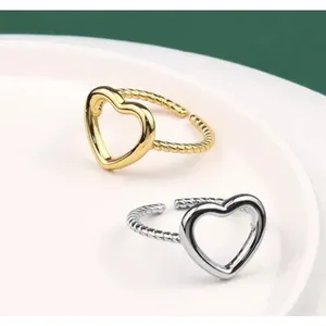 Boutique NEW Women's 14k Gold Plated .925 Twist Band‎ Ring, Adjustable thumbnail 4