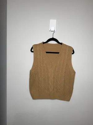 Tan Cropped Knitted Sweater Vest  thumbnail 3