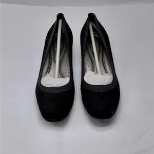 Trotters Wedge Pumps Women's Size 6.5N Narrow Black Suede Comfort Shoes thumbnail 2