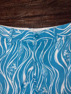 Lilly Pulitzer Callahan Shorts Wavy‎ Fish Print Blue White 4 thumbnail 3