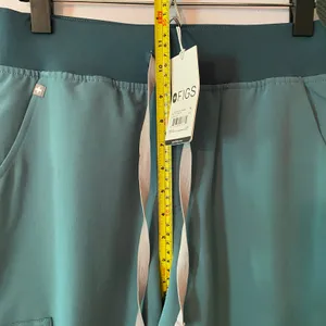 NWT FIGS Teal Blue High Waisted Zamora Jogger Scrub Pants Uniform Medium Petite thumbnail 8