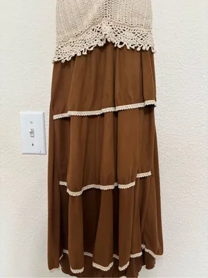 Vizio Vintage Crochet Halter Maxi Dress in Cream and Brown thumbnail 2