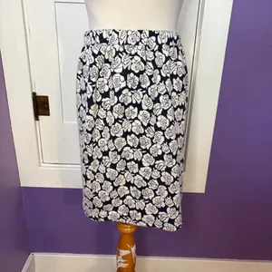 Poppy Lux Pippa Rose Jersey Skirt Navy Blue Floral High Waisted Comfy Size‎ 6 thumbnail 3