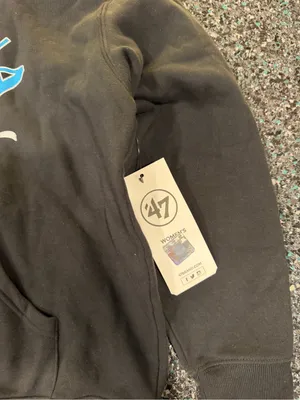 '47 Brand Women's Carolina Panthers Large Black Hoodie Hooded Sweatshirt NWT thumbnail 3