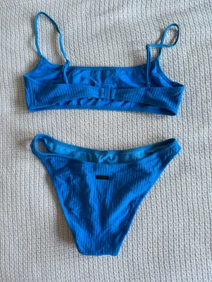 Triangl Bikini thumbnail 2