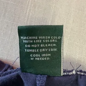 Crop pants thumbnail 4