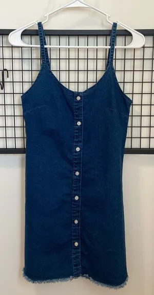 EUC | Vintage women’s denim‎ dress — small thumbnail 1