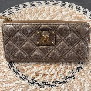 Marc‎ Jacobs Quilted Metallic Bronze Leather Zip Around Continental Wallet thumbnail 2