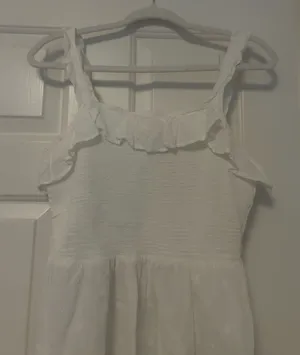Old Navy thumbnail 1