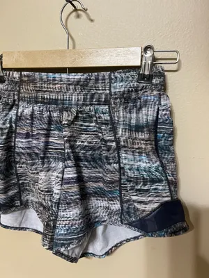 Lululemon Shorts thumbnail 2