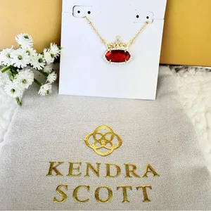 Kendra Scott Elisa Princess Gold Short Pendant Necklace thumbnail 2