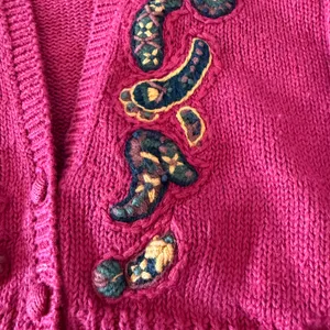 90s Vintage Autograph Red Paisley Embroidered Cardigan sweater | Medium thumbnail 2