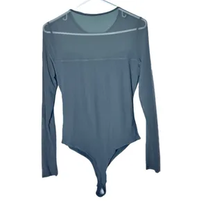 NWT REORIA Women’s Sheer‎ Mesh Long Sleeve Front Twist Knot Ruched Top - Large thumbnail 7