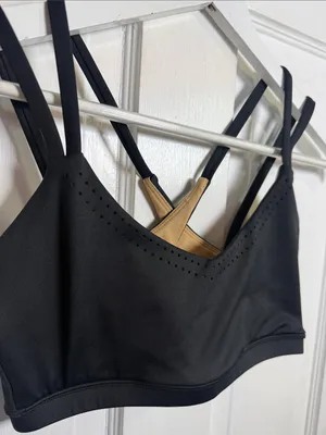 Buffbunny Seamless Strappy Lasercut Sports Bra in Black W2533 Sz S thumbnail 4