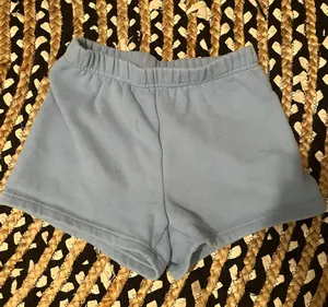 Aritzia TNA Shorts thumbnail 1