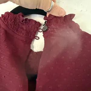 LOFT‎ Burgundy Smocked Neck Swiss Dot Blouse Top Medium Interview Outfit Women thumbnail 7
