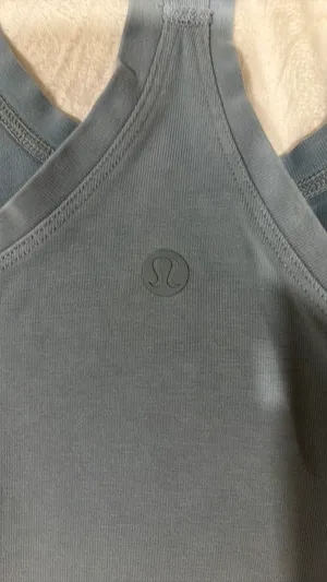 Lululemon Tank thumbnail 2