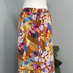 C&C California Tropical Floral Orange Yellow Shell Drawstring Tiered Skirt thumbnail 3