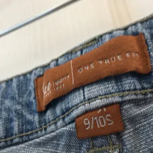 FINAL MARKDOWN LADIES lee jeans 9/10s thumbnail 4