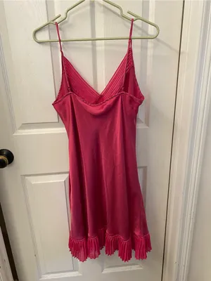 Valerie Stevens Hot Pink Satin Slip with Pleated Hem 100% Silk thumbnail 5