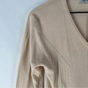 DKLA Beige Stretch Knit Ribbed Long Sleeve V-Neck‎ Button Front Cardigan Size M thumbnail 3