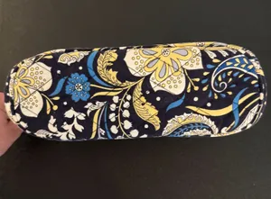 Vintage Vera Bradley Retired Ellie Blue Pattern‎ Quilted Shoulder Bag thumbnail 6
