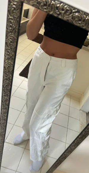 Aritzia Tna Cargos thumbnail 2