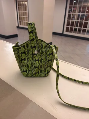 Purse green snakeskin faux leather no flaws thumbnail 6