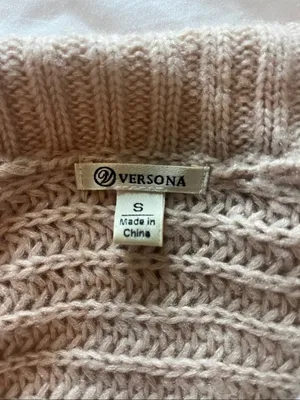 Versona Women's V-Neck Knit Sweater in Beige thumbnail 3