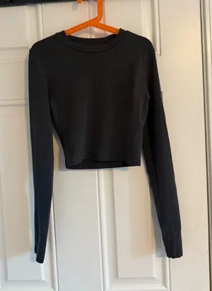 ZARA Grey Cropped Long Sleeve thumbnail 1
